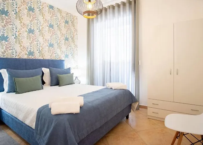 Milena's House * Назаре