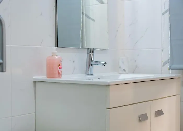 Milena's House * Назаре